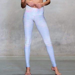 Niyama Sol Opal Croc Barefoot Leggings